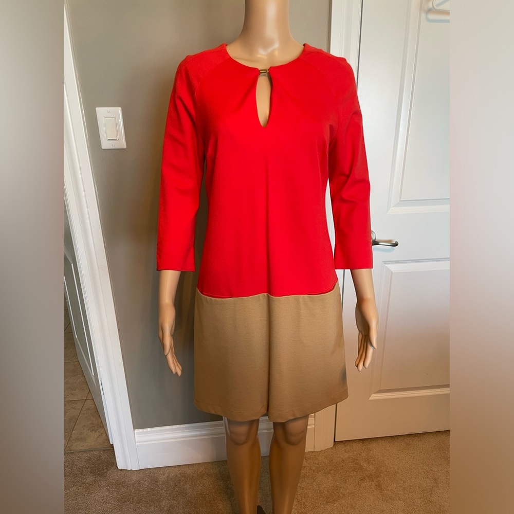 Colour block dress with pockets